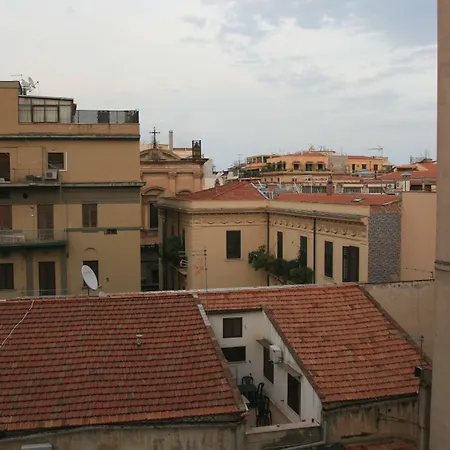 Casa de hóspedes Castelnuovo #politeama