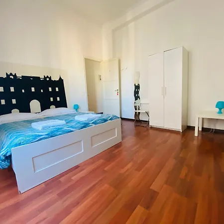 Castelnuovo #politeama Casa de hóspedes *