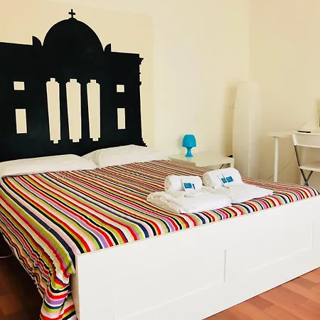 Casa de hóspedes Castelnuovo #politeama *